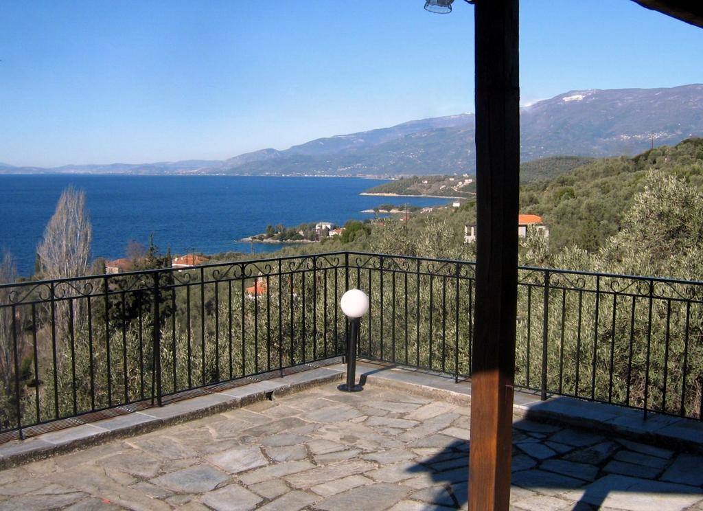 Tsorni Hill Cottage Lefokastro Quarto foto